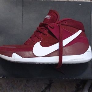 NIKE. KEVIN DURANT NO. 7. RED, WHITE & BLUE. STYLE